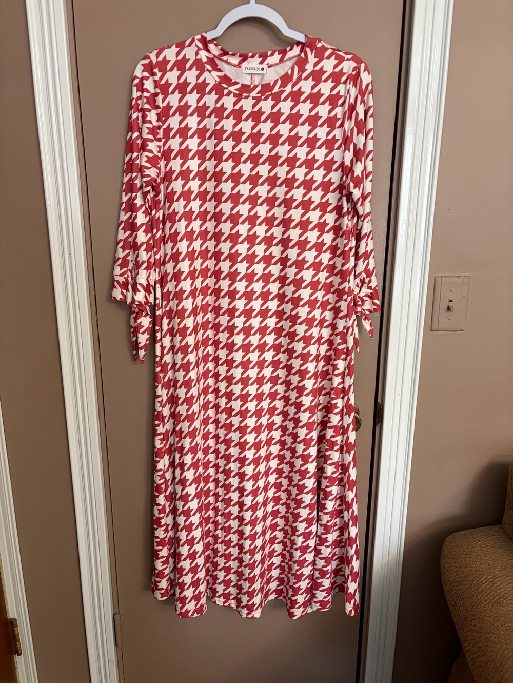 Nuggles Red & White Houndstooth Midi Dress